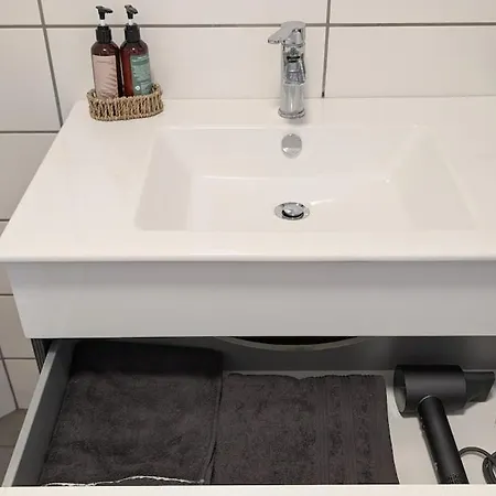 Vroni - Wohlfuehlambiente Mit Stil Und Terasse