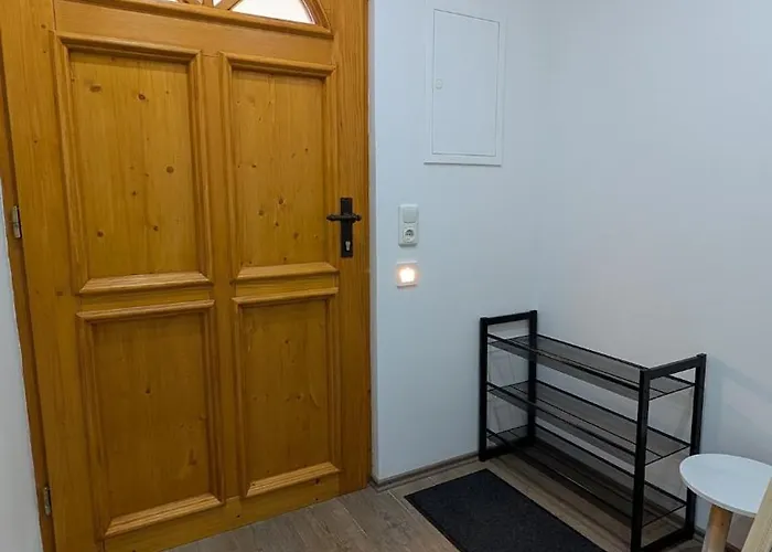 Vroni - Wohlfuehlambiente Mit Stil Und Terasse